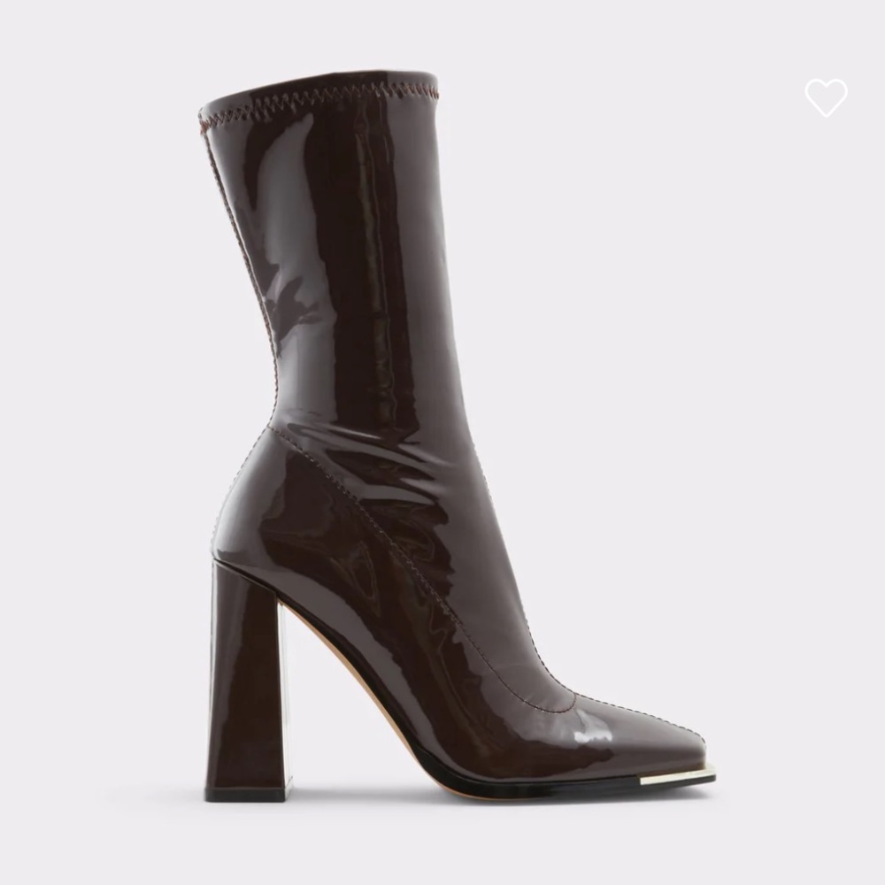 🤎 Brown pleather booties 🤎